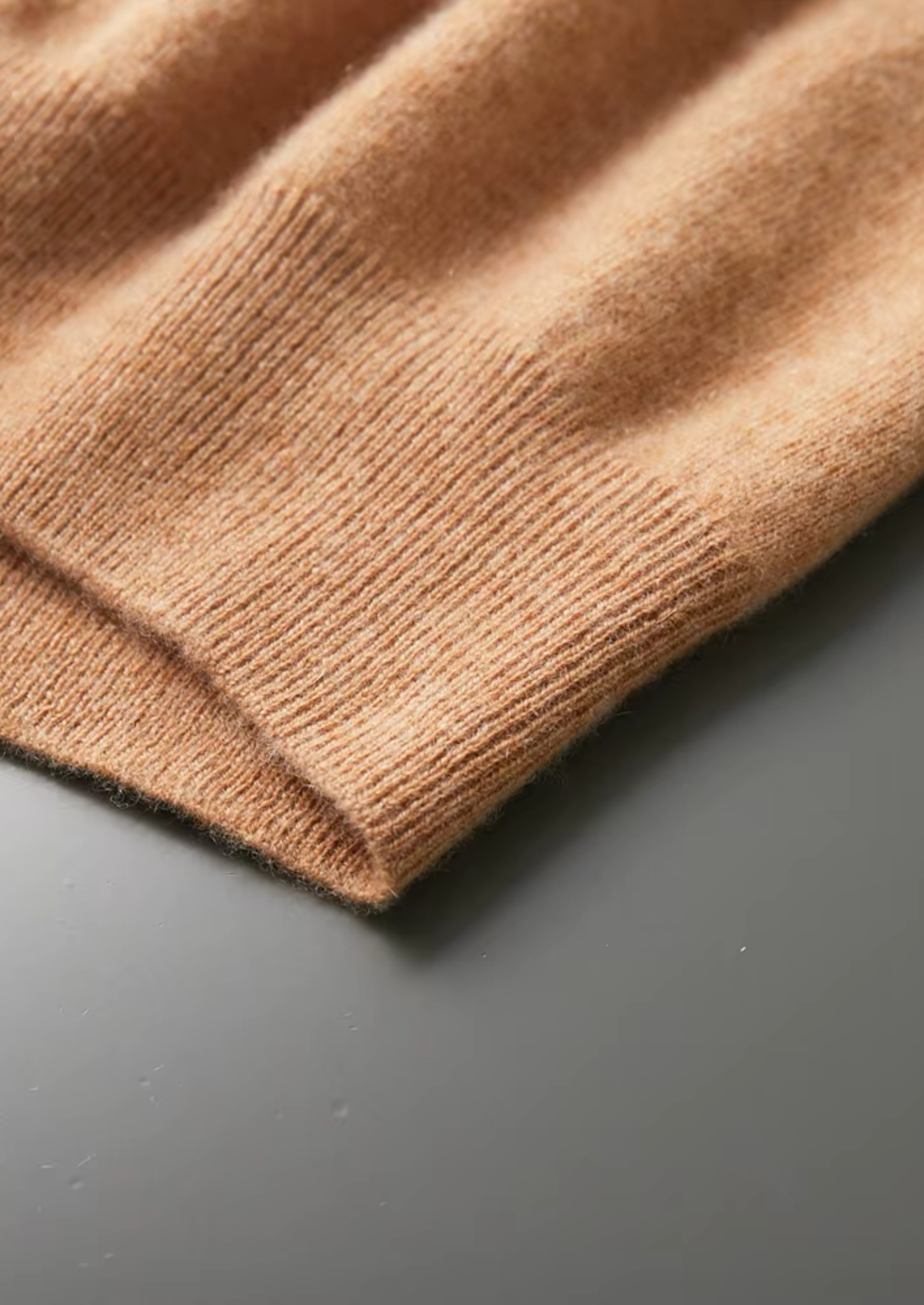 MAISON CASHCRAFT™ CLASSIC CREWNECK T-SHIRT