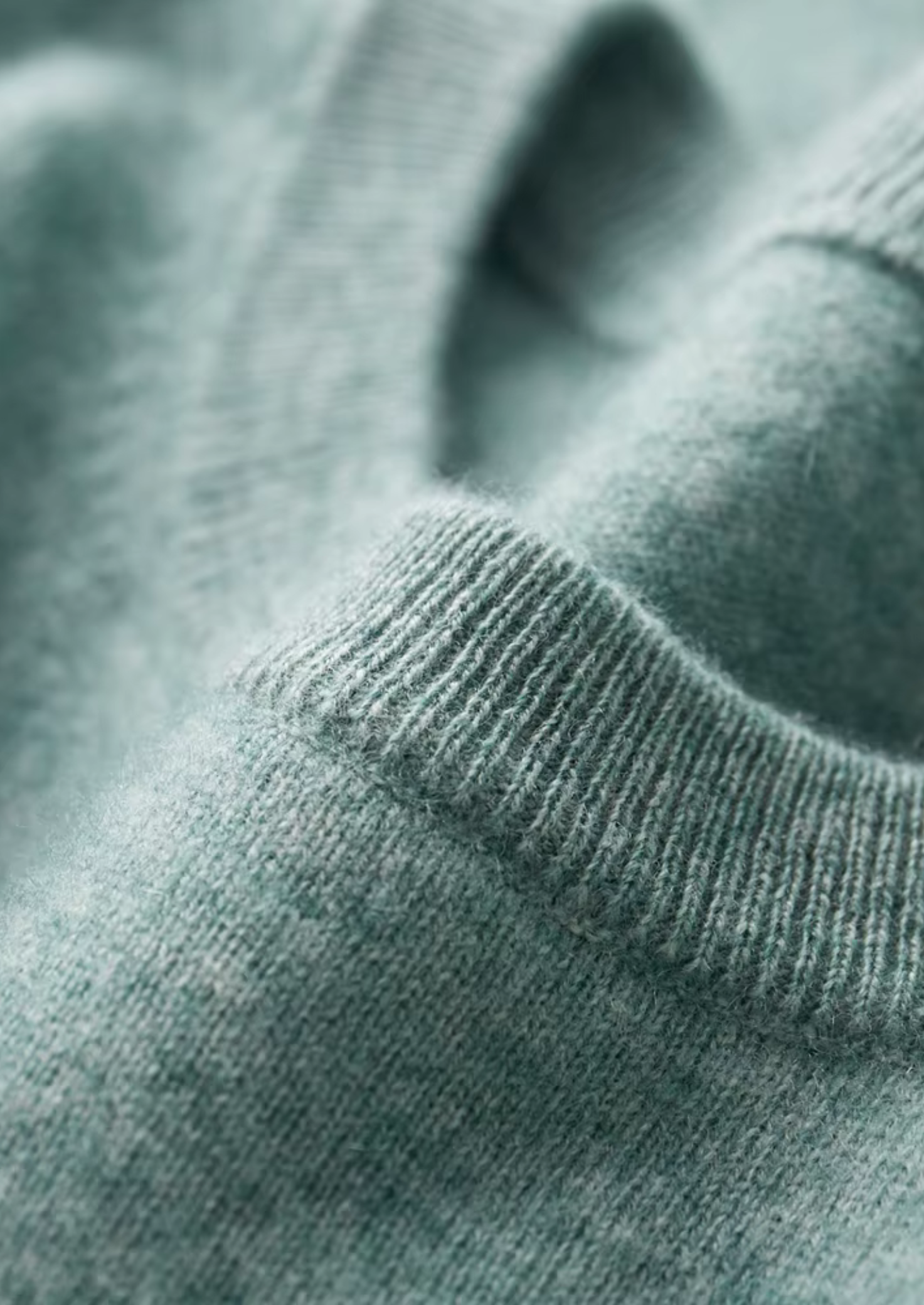 MAISON CASHCRAFT™ CLASSIC CREWNECK T-SHIRT