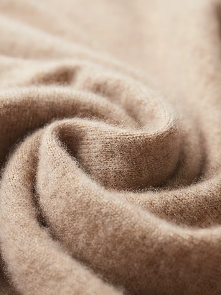 SIGNATURE MERIFIELD™ BEIGE LEISURE HOODIE