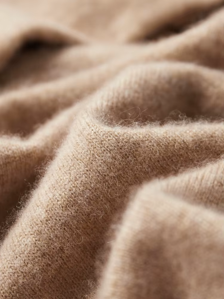 SIGNATURE MERIFIELD™ BEIGE LEISURE HOODIE